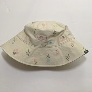 Vans Micro Floral Embroidered Bucket Hat Beige Med/Large NWT